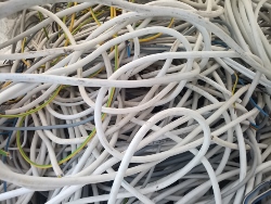 Skup Złomu Grubego Dziekanów Leśny