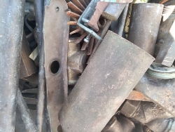 Skup Mosiądzu Żółtego Warszawa Włochy